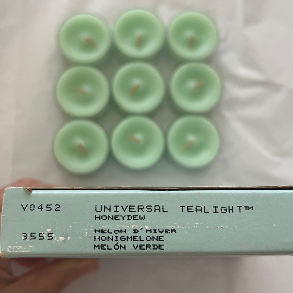 Partylite Honeydew Tea lights - 9 - Picture 2 of 3